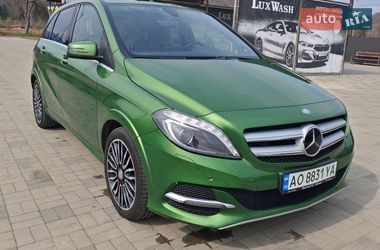 Хэтчбек Mercedes-Benz B-Class 2016 в Долгом