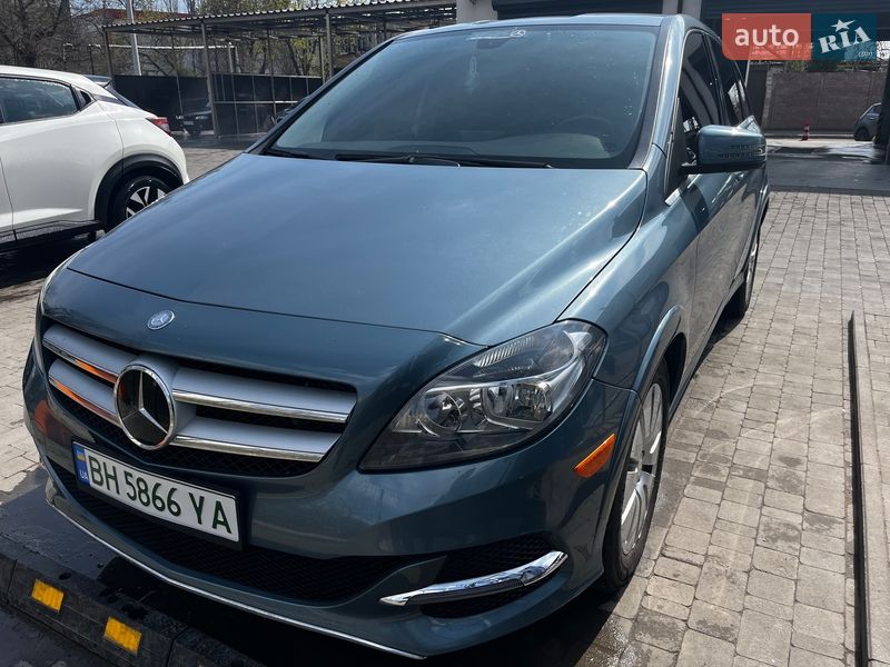 Mercedes-Benz B-Class 2014