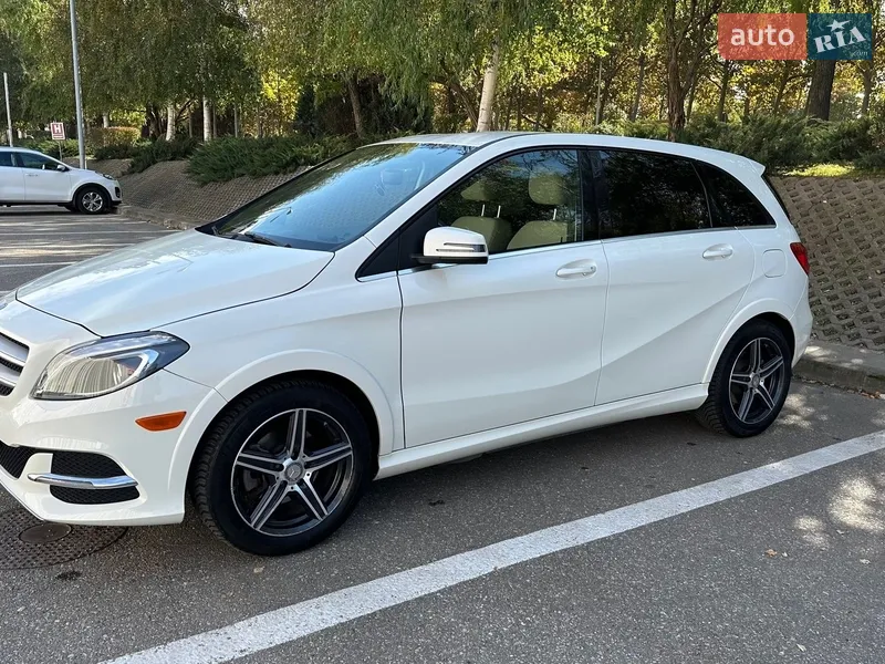 Mercedes-Benz B-Class 2014