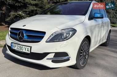 Хетчбек Mercedes-Benz B-Class 2014 в Запоріжжі