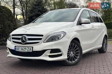 Хетчбек Mercedes-Benz B-Class 2017 в Дніпрі