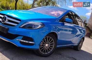 Хетчбек Mercedes-Benz B-Class 2015 в Івано-Франківську