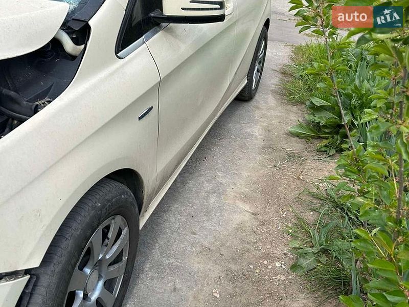 Хэтчбек Mercedes-Benz B-Class 2012 в Николаеве