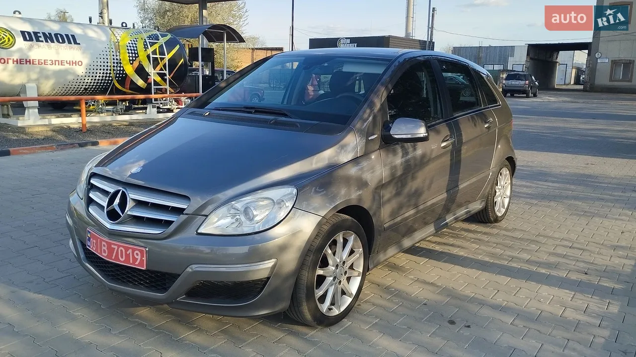 2010 Renault Megane - мініатюра 16