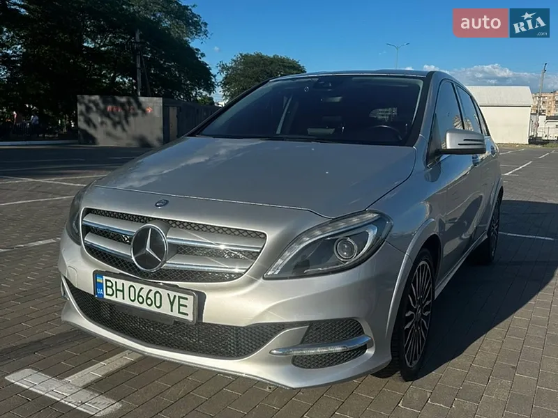 Mercedes-Benz B-Class 2015 VIN WDDVP9ABXFJ005155 фото оголошення 3 з 48