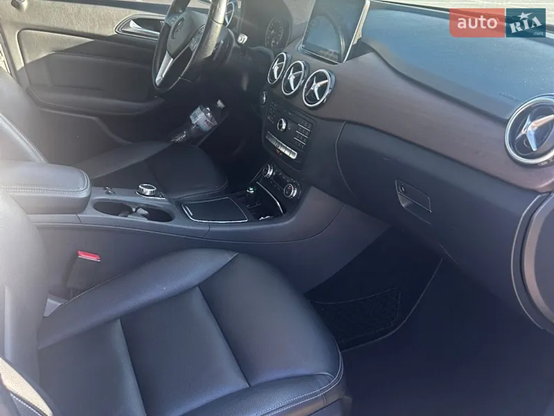 Mercedes-Benz B-Class 2015 VIN WDDVP9ABXFJ005155 фото оголошення 8 з 48