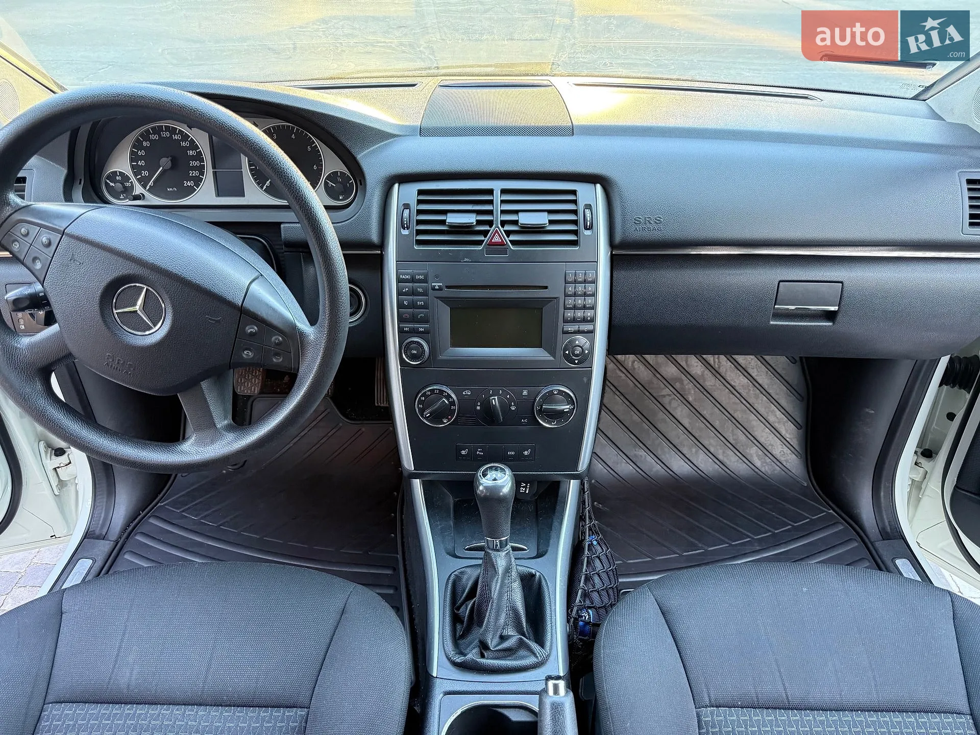 Mercedes-Benz B-Class 2011 VIN WDD2452311J738911 фото оголошення 26 з 36