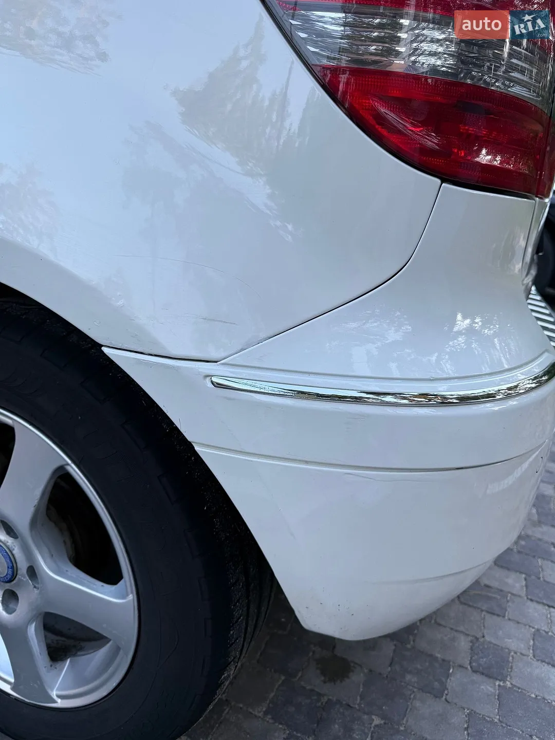 Mercedes-Benz B-Class 2011 VIN WDD2452311J738911 фото оголошення 32 з 36