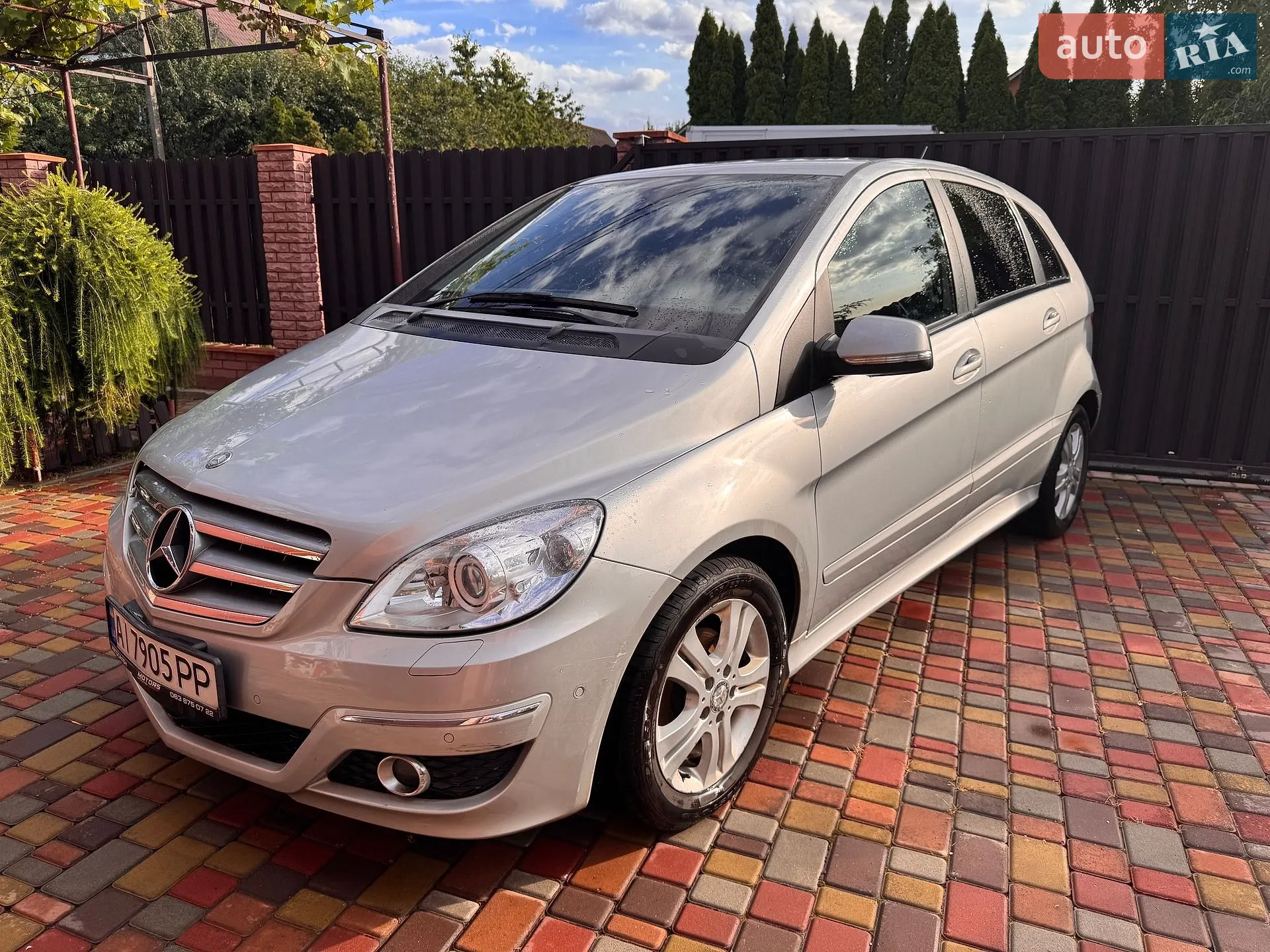 2011 Mercedes-Benz B-klasse - фото 1