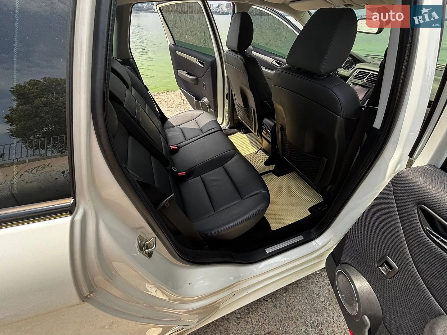 2010 Mercedes-Benz B-klasse - мініатюра 45