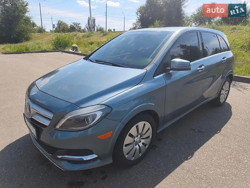Mercedes-Benz B-Class 2014