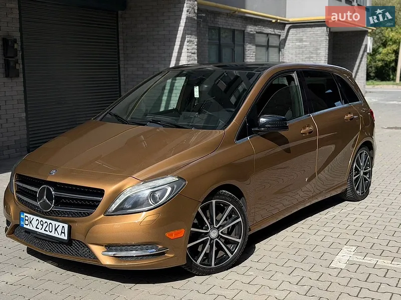 Mercedes-Benz B-Class 2012