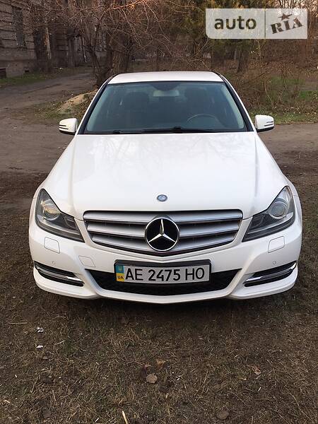 Мерседес c220 дизель