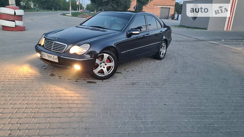 Mercedes-Benz C 220