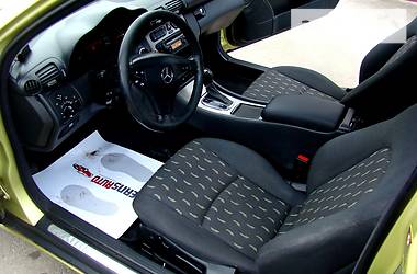 Купе Mercedes-Benz C-Class 2001 в 