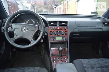 Универсал Mercedes-Benz C-Class 1999 в Львове