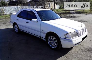 Седан Mercedes-Benz C-Class 1995 в Кропивницком