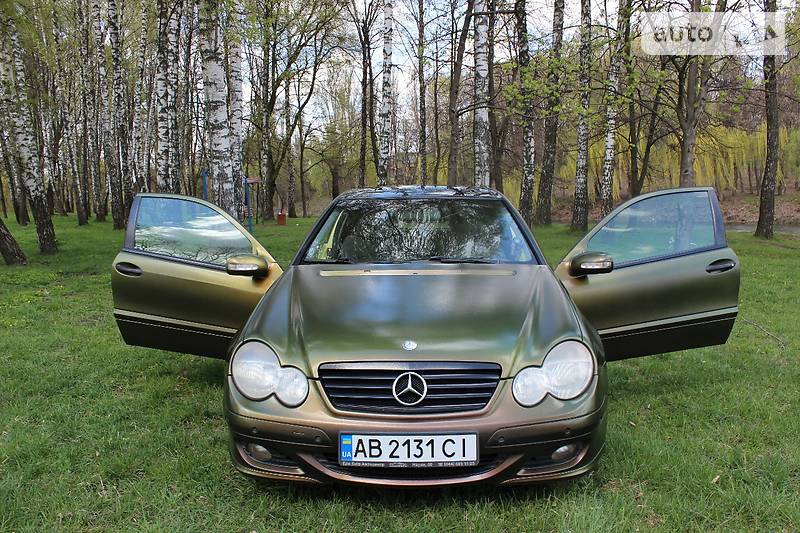 Купе Mercedes-Benz C-Class 2003 в Виннице