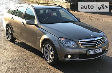 Универсал Mercedes-Benz C-Class 2010 в Черновцах