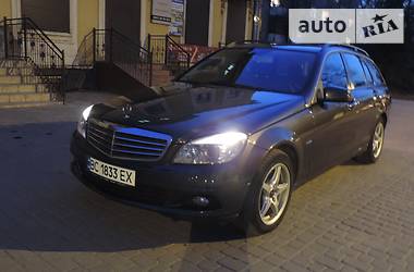 Универсал Mercedes-Benz C-Class 2010 в 