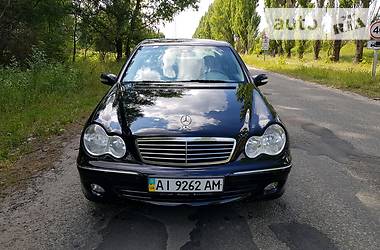 Седан Mercedes-Benz C-Class 2006 в Киеве