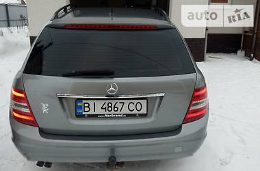 Універсал Mercedes-Benz C-Class 2014 в 