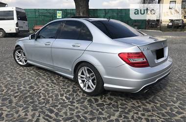 Седан Mercedes-Benz C-Class 2014 в Луцке