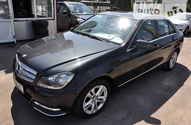 Седан Mercedes-Benz C-Class 2013 в Львове