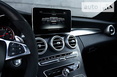Седан Mercedes-Benz C-Class 2017 в 