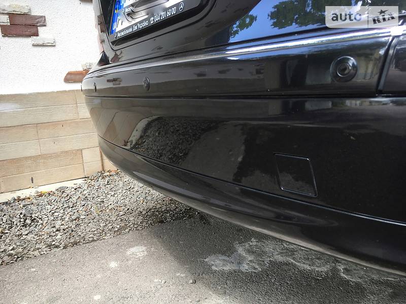 Седан Mercedes-Benz C-Class 2004 в Ужгороді