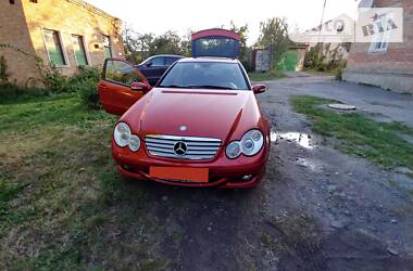 Купе Mercedes-Benz C-Class 2005 в Полонном