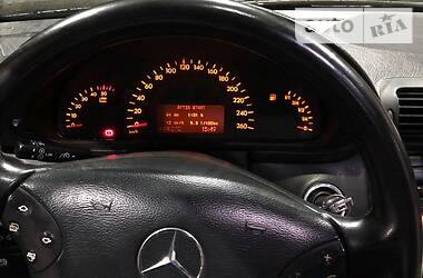 Седан Mercedes-Benz C-Class 2000 в Черновцах