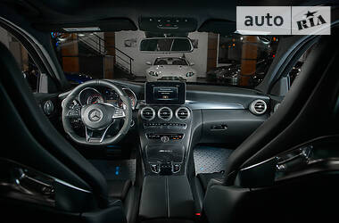 Седан Mercedes-Benz C-Class 2017 в 
