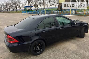 Седан Mercedes-Benz C-Class 2006 в 