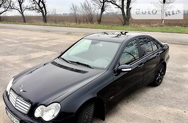 Седан Mercedes-Benz C-Class 2006 в 