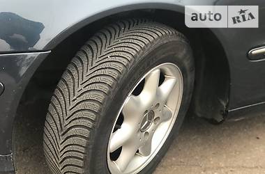 Седан Mercedes-Benz C-Class 2003 в 