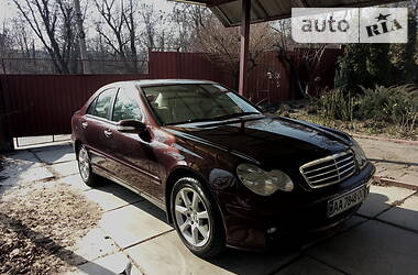 Седан Mercedes-Benz C-Class 2006 в 