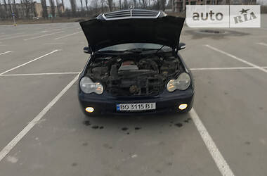 Седан Mercedes-Benz C-Class 2001 в 