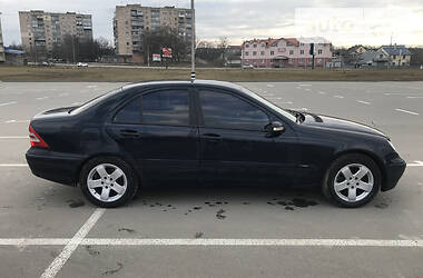Седан Mercedes-Benz C-Class 2001 в 
