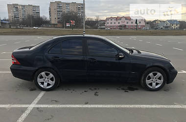 Седан Mercedes-Benz C-Class 2001 в 
