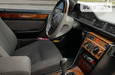 Універсал Mercedes-Benz C-Class 1994 в 