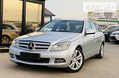 Універсал Mercedes-Benz C-Class 2009 в 
