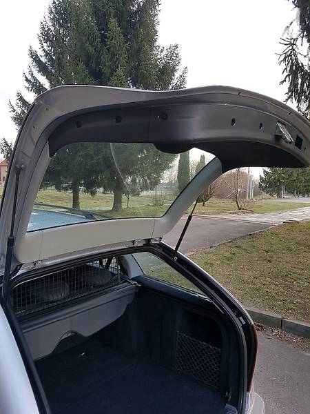 Універсал Mercedes-Benz C-Class 2001 в Дубні