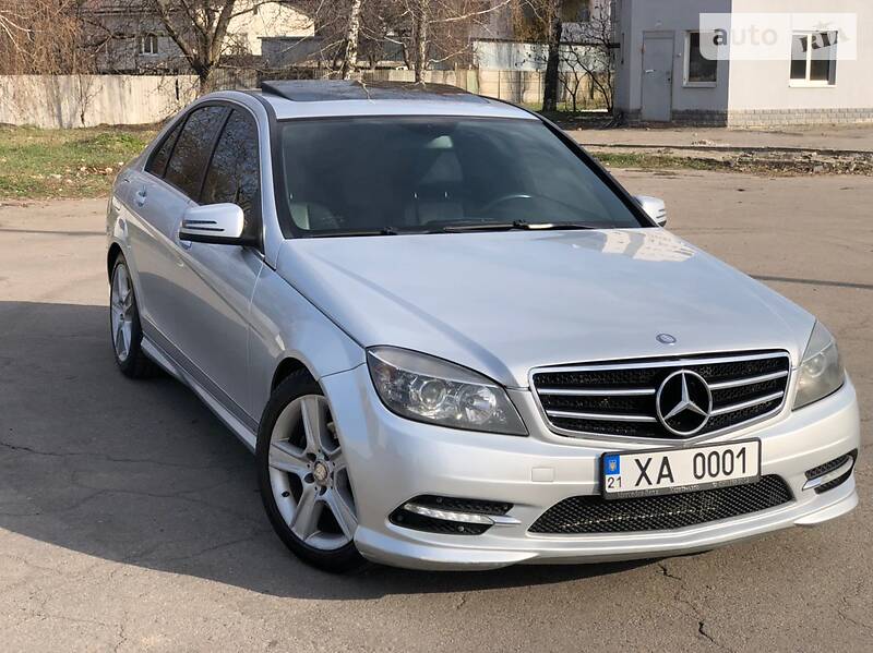 Седан Mercedes-Benz C-Class 2010 в 