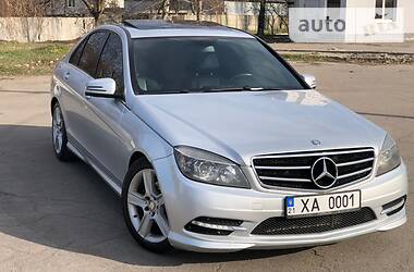 Седан Mercedes-Benz C-Class 2010 в 