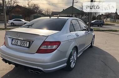 Седан Mercedes-Benz C-Class 2010 в 
