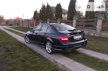 Седан Mercedes-Benz C-Class 2012 в Ровно