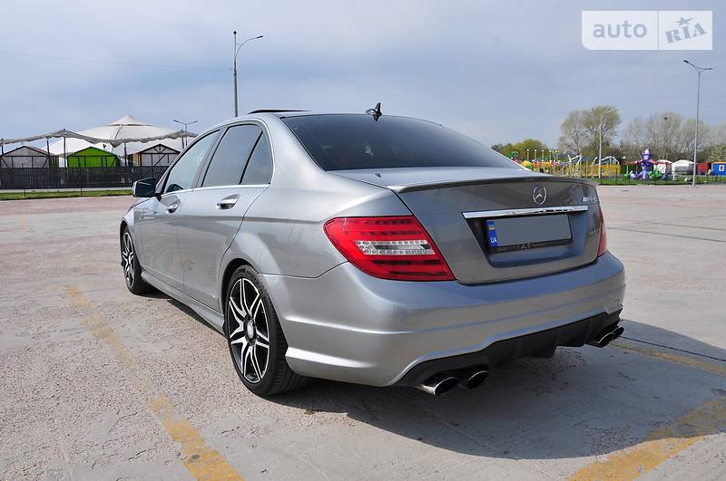 Седан Mercedes-Benz C-Class 2013 в Киеве