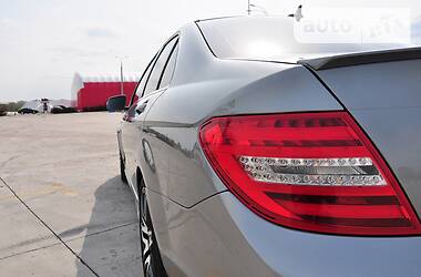 Седан Mercedes-Benz C-Class 2013 в 