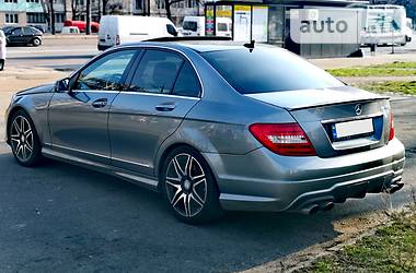 Седан Mercedes-Benz C-Class 2013 в 